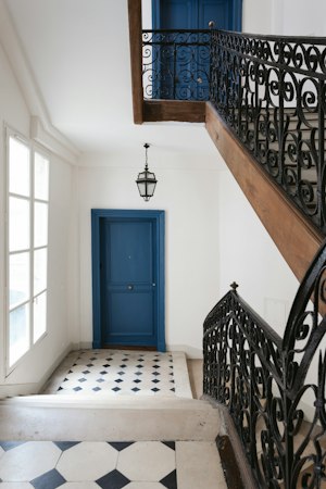 Marais Minimalism image 7