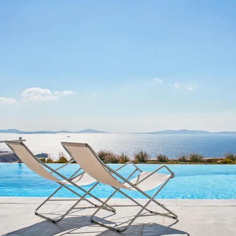 Look out over the Aegean Sea from the private infinity pool