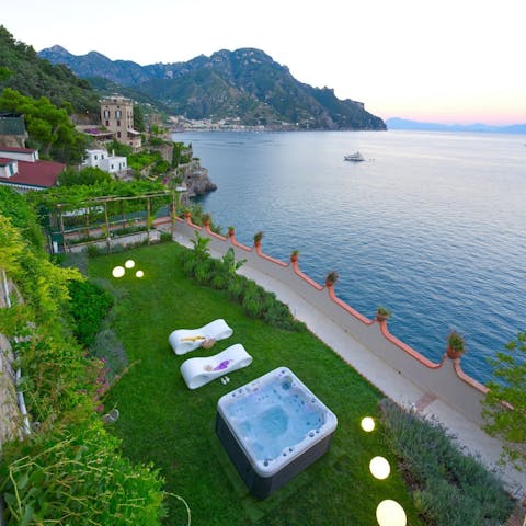 End the evening with a soak in the hot tub under the stars