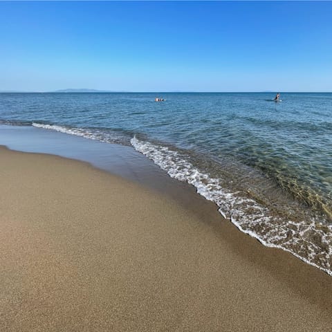 Stroll down to the sandy beach at Roccamare, just a few steps away