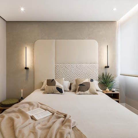 Wake up in the elegant beds feeling rested and ready for another day of Madrid sightseeing