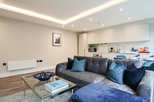 Garden Suburb Pad image 12