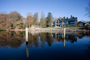 Lakeland Retreat image 1