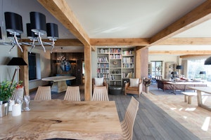 Lakeland Retreat image 5