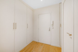 Ivory Tones image 7