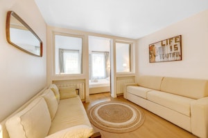 Ivory Tones image 5