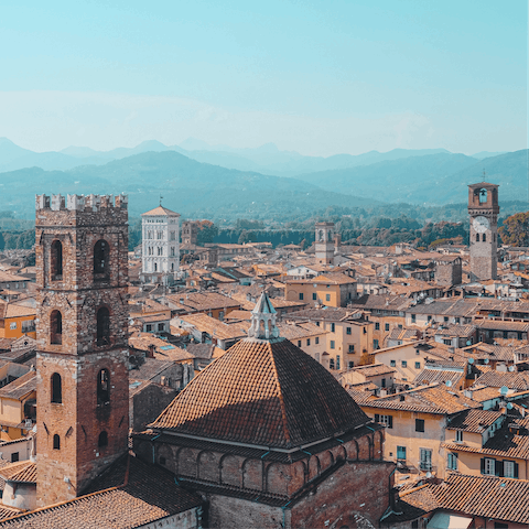 Explore Lucca, a thirty minute drive away