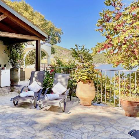 Soak up the sun on your loungers, catching up on your book while taking in the peaceful surroundings