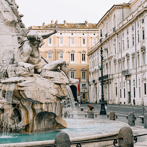 Walk to the beautiful Piazza Navona in under ten minutes