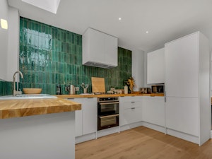 Mid-Century Mews image 9