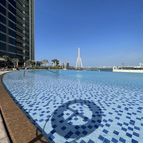 Spend your afternoons cooling off in the pool and basking in the Persian Gulf's rays