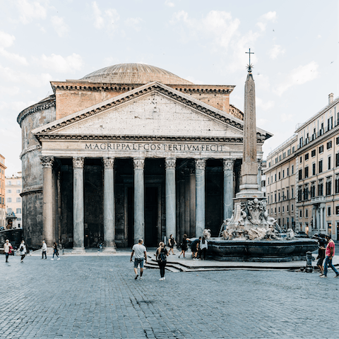Take a stroll through the city to the ancient Pantheon temple