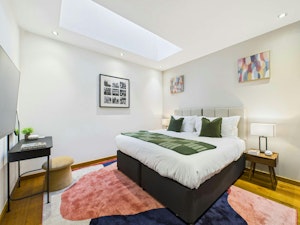 Primrose Residence image 9