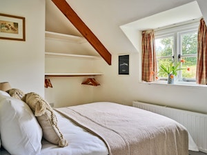 Embers in Lapford image 10