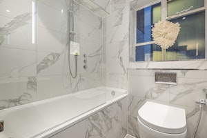 Knightsbridge View image 3