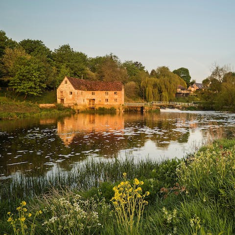 Wander the manor grounds and even go fishing in the River Stour