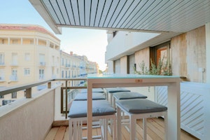 Gateway to Cannes image 10