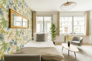 Magnificent Arrival image 7