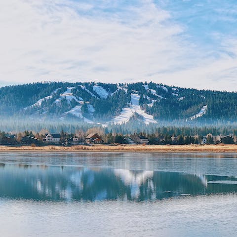Take a seven-minute stroll down to Big Bear Lake to take in the views