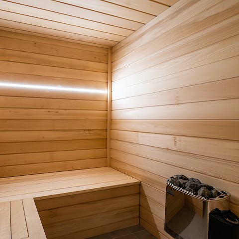 Take some time for yourself after a day on the slopes and succumb to relaxation in the sauna
