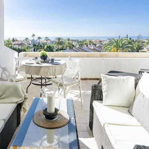 Eat, drink, and relax in the sunshine as you take full advantage of the balcony