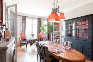 Parisian Literati image 2