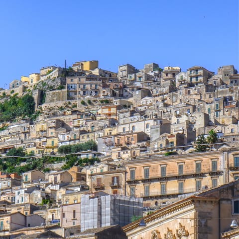 Explore the majestic streets of Modica – just a thirty–minute drive away 