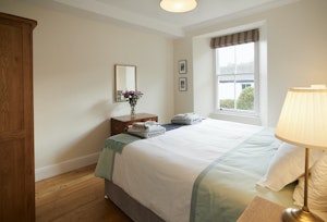 The Captain's Retreat image 7