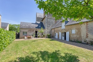 Romantic Heritage image 10