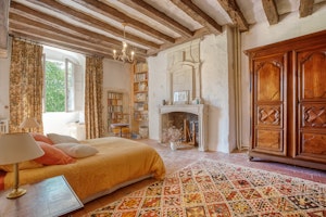 Romantic Heritage image 4