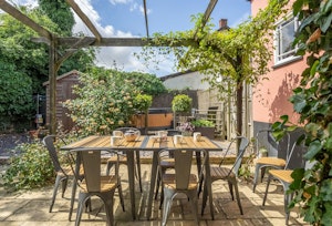 Blush House image 10
