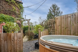 Blush House image 9
