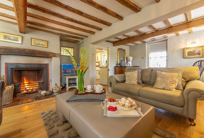 Blush House additional image