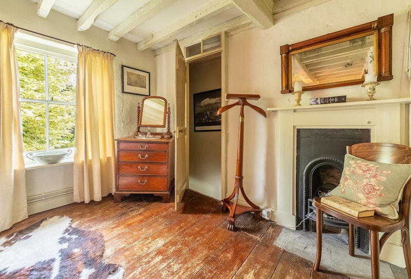 Blush House additional image