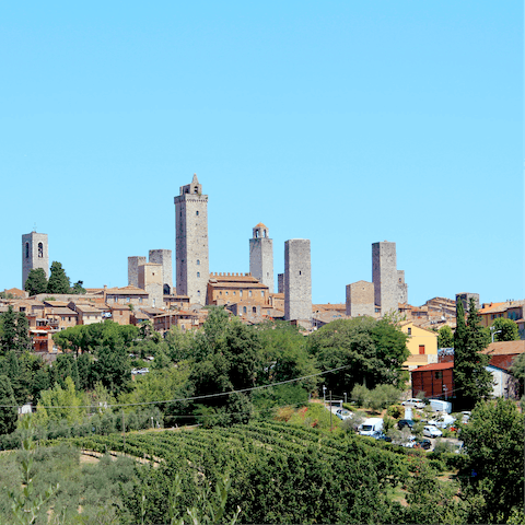 Drive twenty-two minutes to San Gimignano 