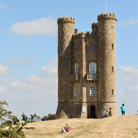 Hop in the car and reach Broadway Tower in just over twenty minutes