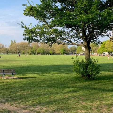 Have a stroll over to nearby Southmere Park with its lake 