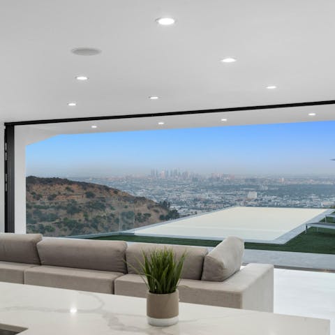 Admire views over LA's glistening skyline from almost anywhere in the home