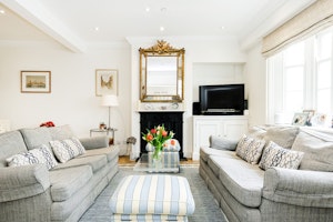 Kensington Rose image 13