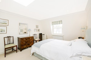 Kensington Rose image 11