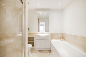 Kensington Rose image 6