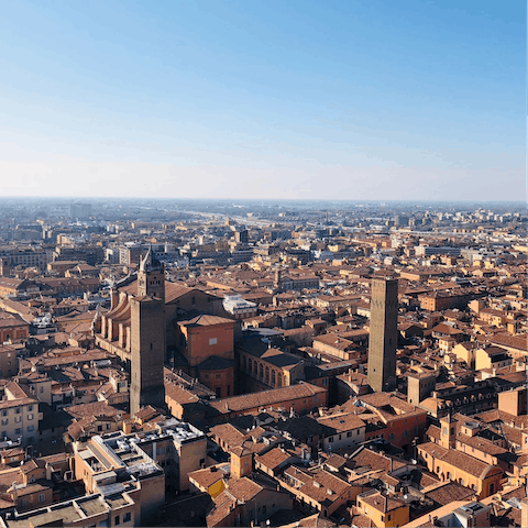 Stay in the heart of Bologna, just a six-minute walk from Piazza Maggiore