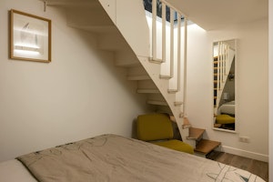 The Oenophile's Eiffel image 3