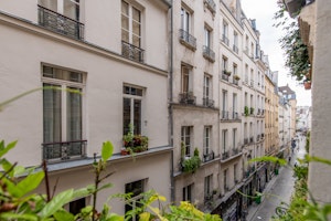 La Nuit de Paris image 11