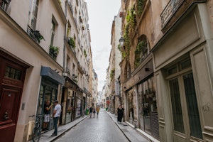 La Nuit de Paris image 8