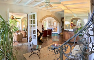 A Riviera Charmer image 14