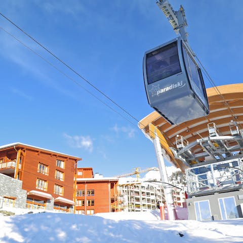 Hop on the ski lift nearby and glide down the slopes in no time