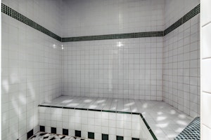 Perfect Parisian Pad image 12