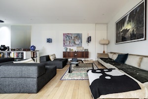 Perfect Parisian Pad image 8
