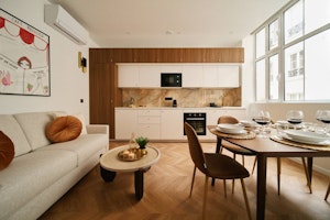 Cobbles & Walnut image 1